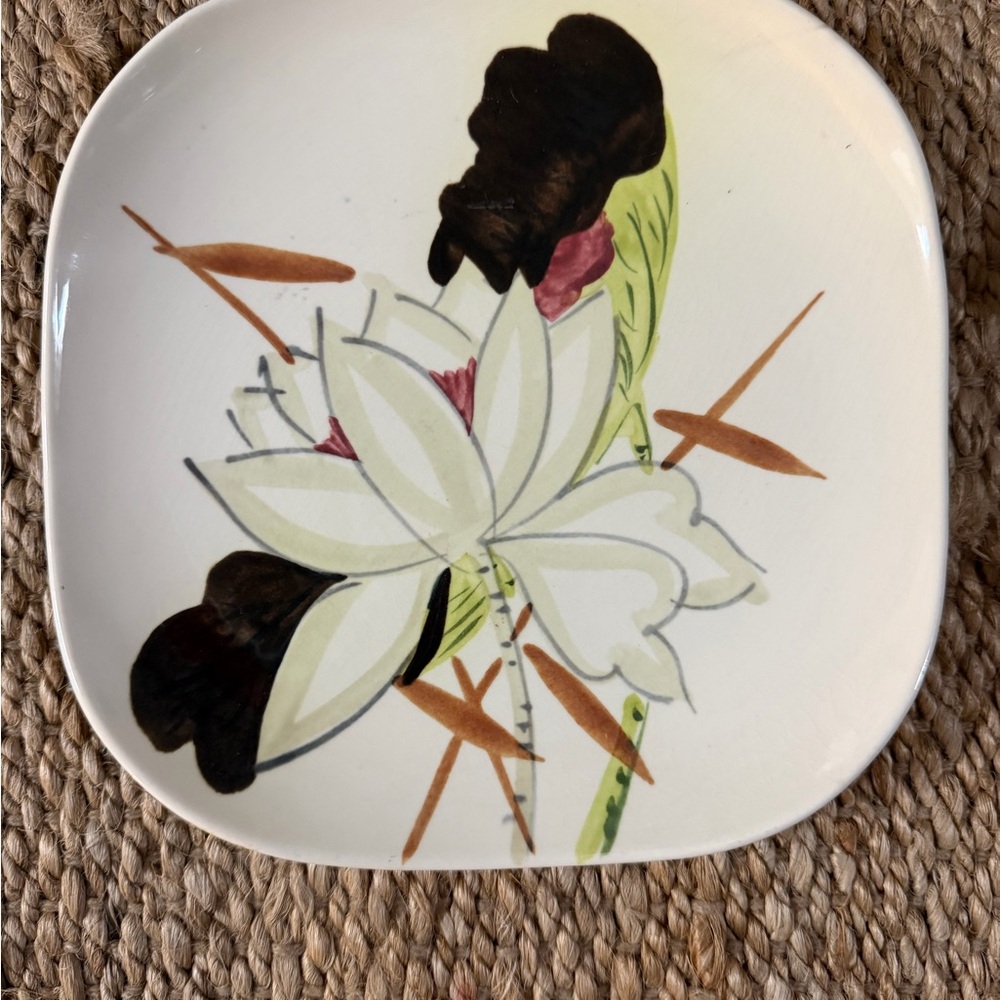 Lotux Bronze by Red Wing Floral Square Dinner Plate